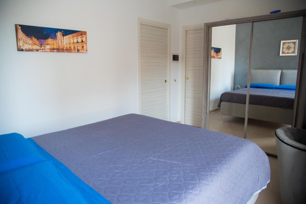 סירקוזה A & G Relax Rooms מראה חיצוני תמונה